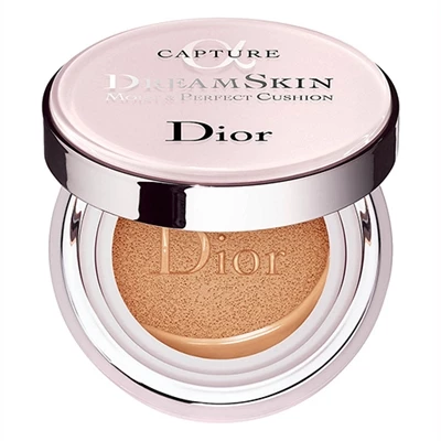 Christian Dior Capture DreamSkin Moist Perfect Cushion SPF 50 020 Light Beige 0.5oz / 15g 3 Christian Dior Capture DreamSkin Moist Perfect Cushion SPF 50 020 Light Beige 0.5oz / 15g